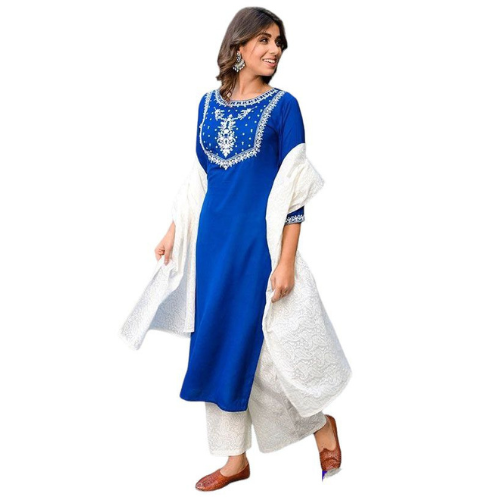 Read more about the article What is a Kurti? and everything you need to know.